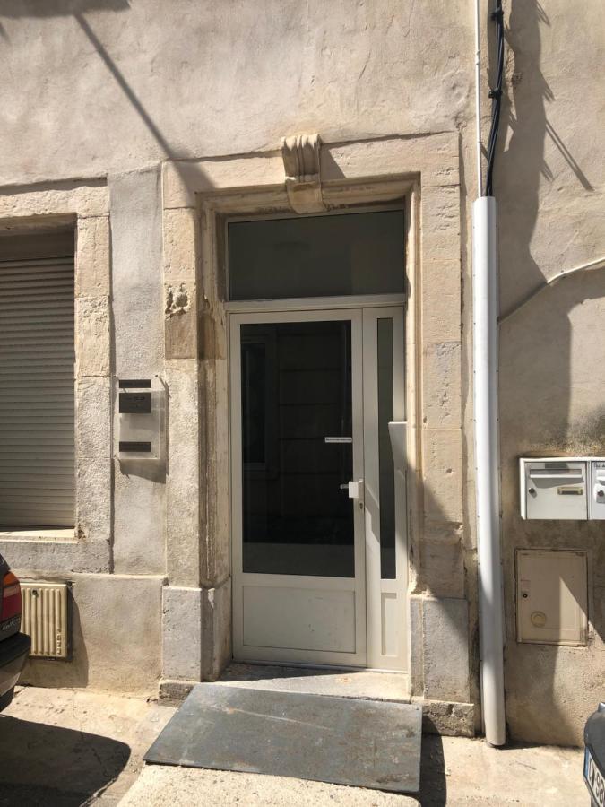 Appartement Loft Toit/Terrasse Sigean Esterno foto