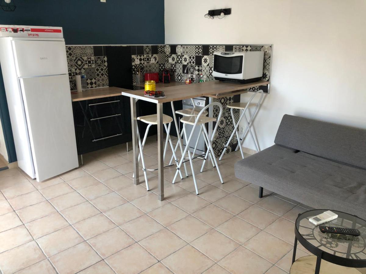 Appartement Loft Toit/Terrasse Sigean Esterno foto